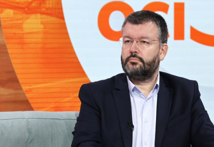 Profesor Čedomir Antić gost emisije Sinteza u 21 sat