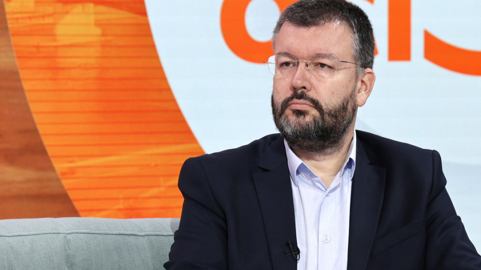 Profesor Čedomir Antić gost emisije Sinteza u 21 sat