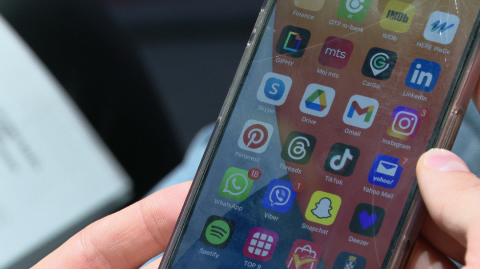 Policija u Zaječaru istražuje preteću poruku u Viber grupi učenika srednje škole