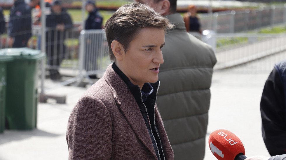 Brnabić: Predsednik Srbije predočiće rezultate istrage FSB o zvučnom topu, izveštaj potpisao glavni Putinov obaveštajac