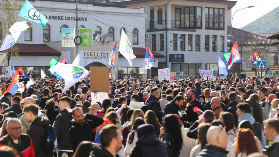 Novopazarski studenti u blokadi i "slobodni" profesori pozvali na bojkot ispitnog roka