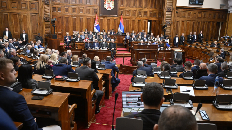 Predsednica Skupštine sazvala vanredno zasedanje za 10. jun: Na dnevnom redu 46 tačaka, među kojima i medijski zakoni