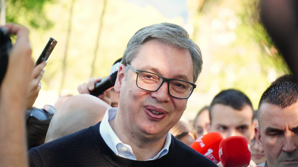 Vučić najavio da će sledeći skup biti u Nišu 10. ili 17. maja