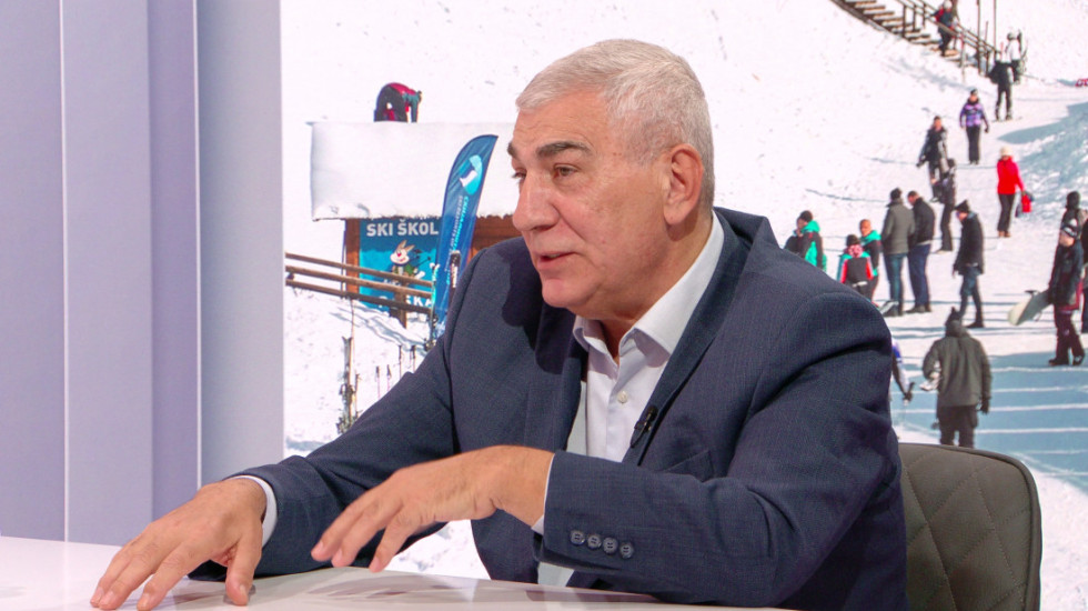 (VIDEO) Georgi Genov u Sintezi: Zbog političke krize stranih turista manje za 30 odsto, pao i broj domaćih