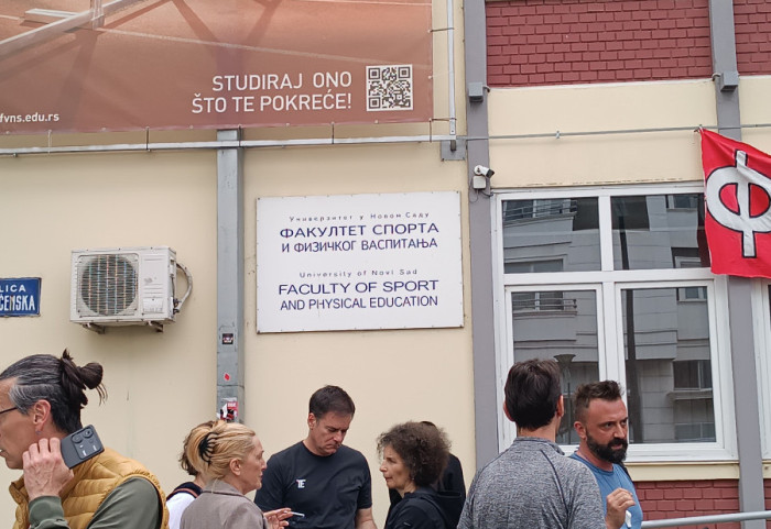 Počeli pregovori dekana DIF u Novom Sadu Patrika Drida sa studentima