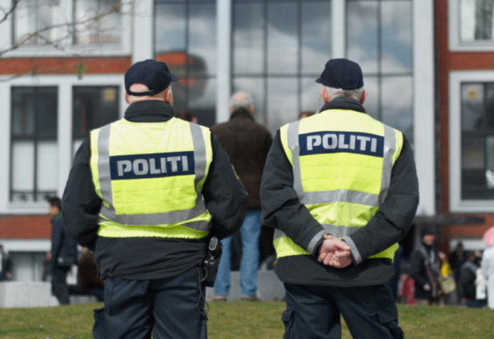 Švedska policija uhapsila osumnjičene za trostruko ubistvo u frizerskom salonu, tinejdžer pušten iz pritvora