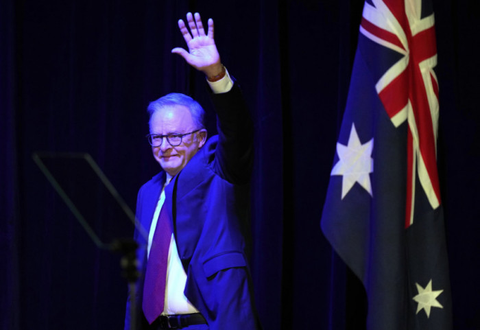 (FOTO) Albaneze prvi premijer Australije koji je osvojio drugi uzastopni mandat za 21 godinu