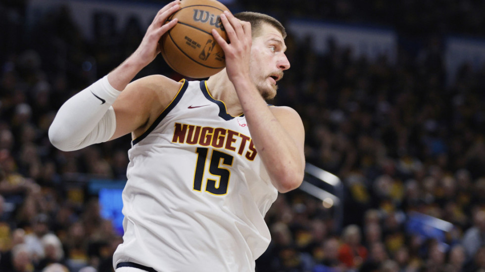 (VIDEO) Jokić sa 20 poena i 16 skokova "nikad gori", a Denver pobedio Tandere i poveo sa 2-1 u seriji