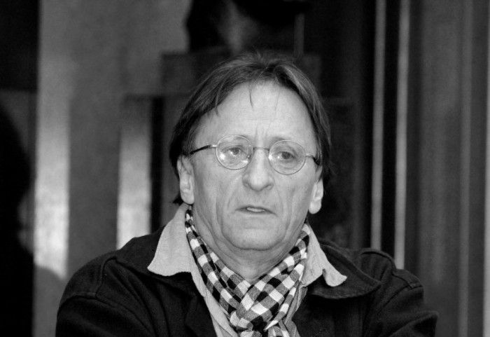 Preminuo Erol Kadić, glumac Ateljea 212