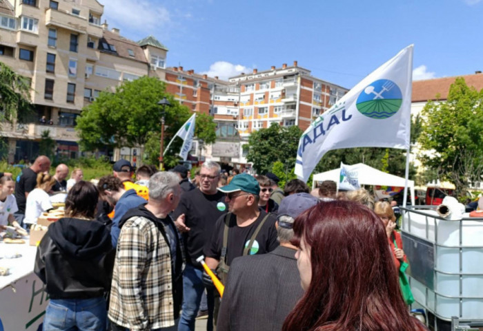 Protest "Marš na Drinu" u Loznici od 11 do 23 časa