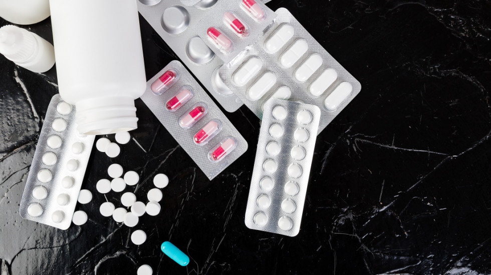 Kriminalci u Holandiji vrše sve veći pritisak na lekare i apotekare da im nabavljaju recepte za analgetike