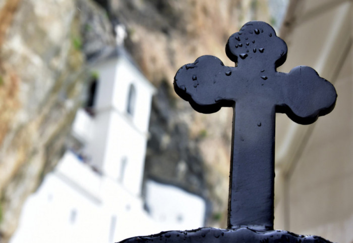 Srpska pravoslavna crkva slavi Svetog Vasilija Ostroškog, praznik poznatog čudotvorca i iscelitelja