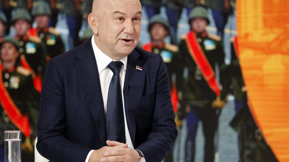 (FOTO/VIDEO) Ministar Popović: Vučić u Moskvu otišao u interesu Srbije i srpskog naroda