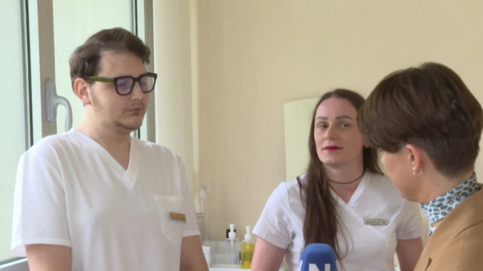 (VIDEO) Slepi i slabovidi terapeuti: "Masaža je za nas više od posla - način da budemo korisni i priznati"