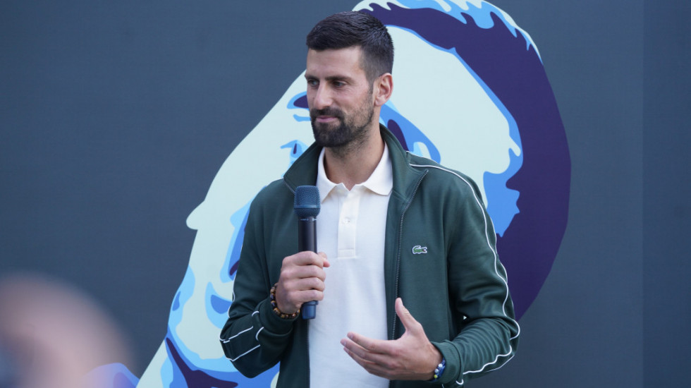 Novak Đoković otvorio novi teniski teren na Novom Beogradu