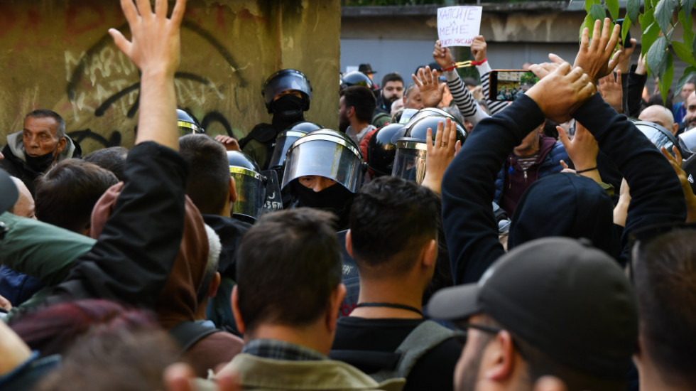 (VIDEO) Da li su izbori koje studenti traže rešenje: "Ne moraju nužno da donesu stabilnost kada postoji kriza poverenja"