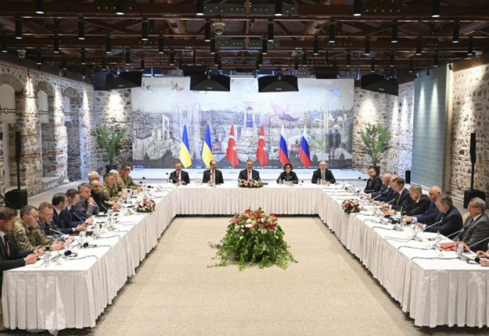 Nakon manje od dva sata okončan sastanak Rusije i Ukrajine u Istanbulu