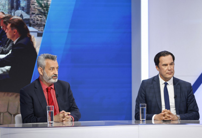 (VIDEO) Analitičari za Newsmax Balkans o pregovorima u Istanbulu: "Diplomatska igra da se pokaže da sve strane žele mir"