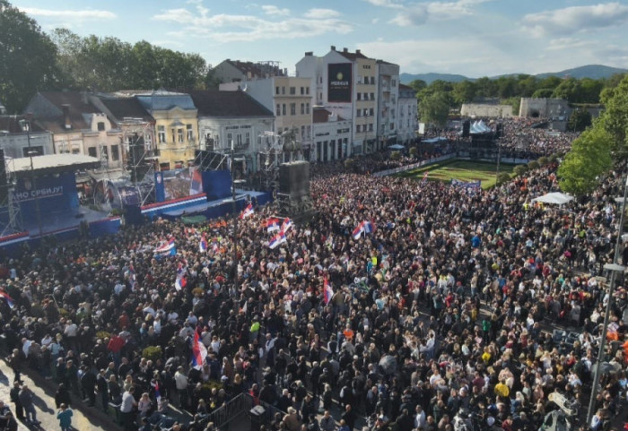 "All-People's Assembly" Held in Nis, President Vucic Addresses Crowd