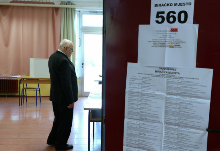 U Hrvatskoj 80 gradova izabralo gradonačelnike: Zagreb, Split, Rijeka i Dubrovnik čekaju drugi krug