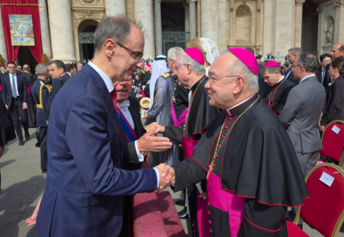 Prime Minister of Serbia Attends Inauguration of Pope Leo XIV at the Vatican