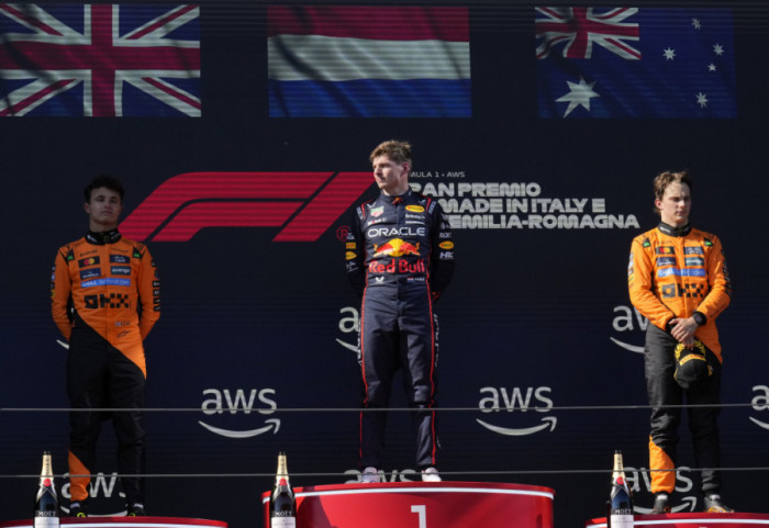 F1: Vozač Red Bula Maks Ferstapen pobednik Velike nagrade Emilije Romanje