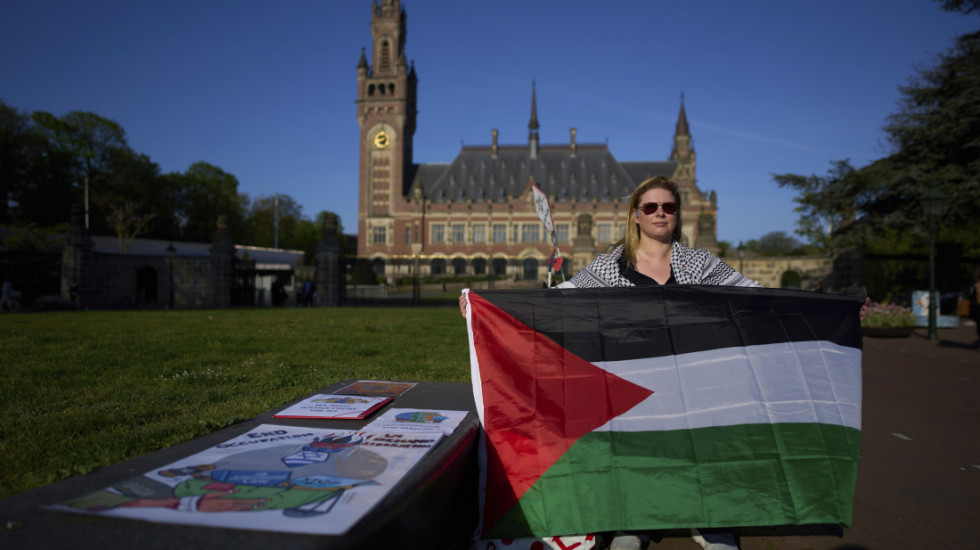 Protesti u Hagu protiv stava holandske vlade o Izraelu i ratu u Gazi: Desetine hiljada ljudi na ulicama