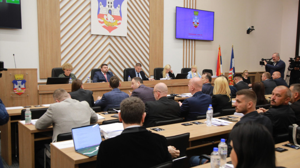 Skupština grada zaseda u petak u 10 časova, zborovi građana najavili protest ispred gradskog parlamenta