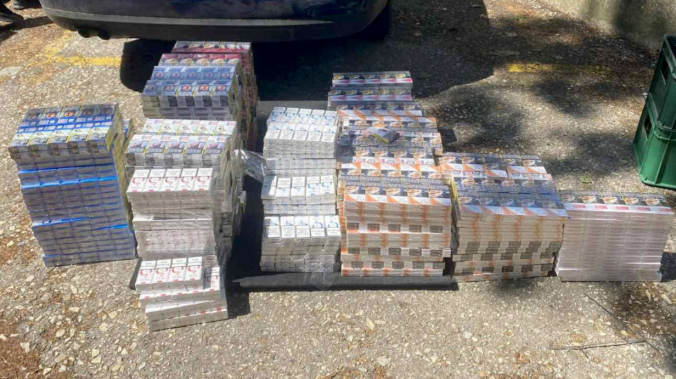 Uhapšen muškarac (31) osumnjičen za krijumčarenje: Preko Jarinja preneo cigarete u vrednosti većoj od milion dinara