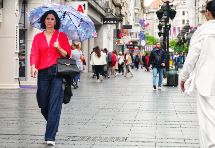 Oblačno i kišovito vreme u celoj Srbiji, ali toplo: Maksimalna temperatura do 26 stepeni