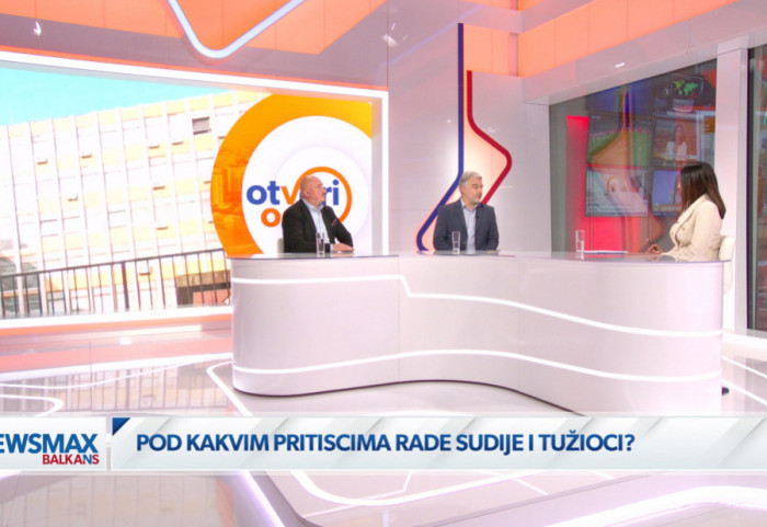 Advokati o blokadi sudova: Petronijević tvrdi da su metode građana nezakonite, Glišić da se vlast ponaša kao opozicija