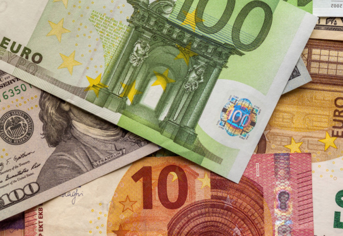 Falsifikatori ne miruju uprkos digitalizaciji: Obratite pažnju na novčanice od 2.000 dinara i 200 evra