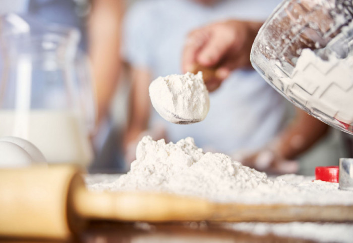 Maksimalna maloprodajna cena cena od brašna T-500 i narednih šest meseci 59 dinara
