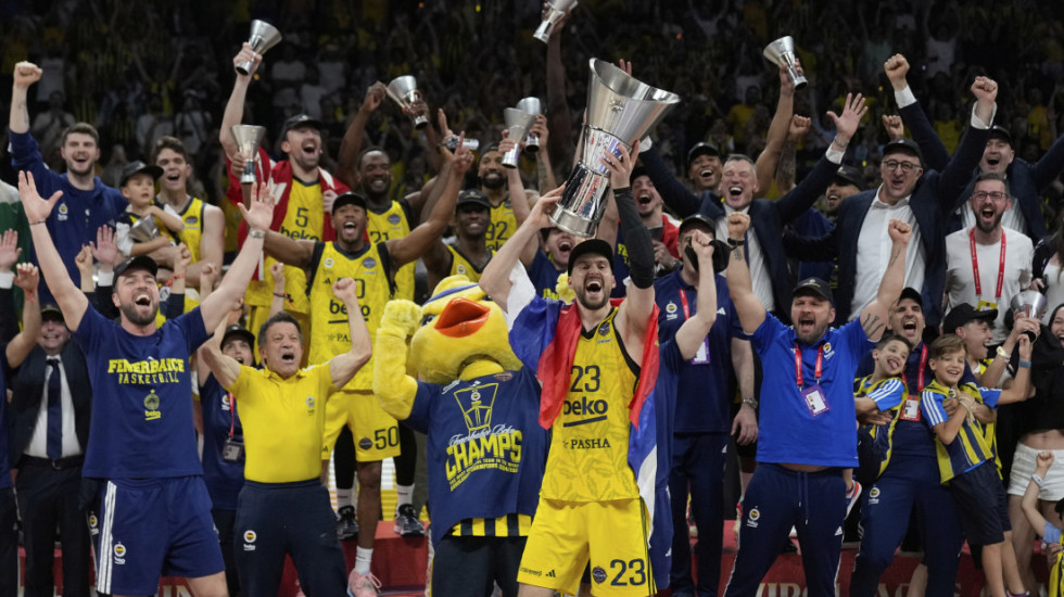 Evroligu za 25 godina osvojilo 15 srpskih reprezentativaca: Micić dva puta zaredom, Bodiroga tri trofeja