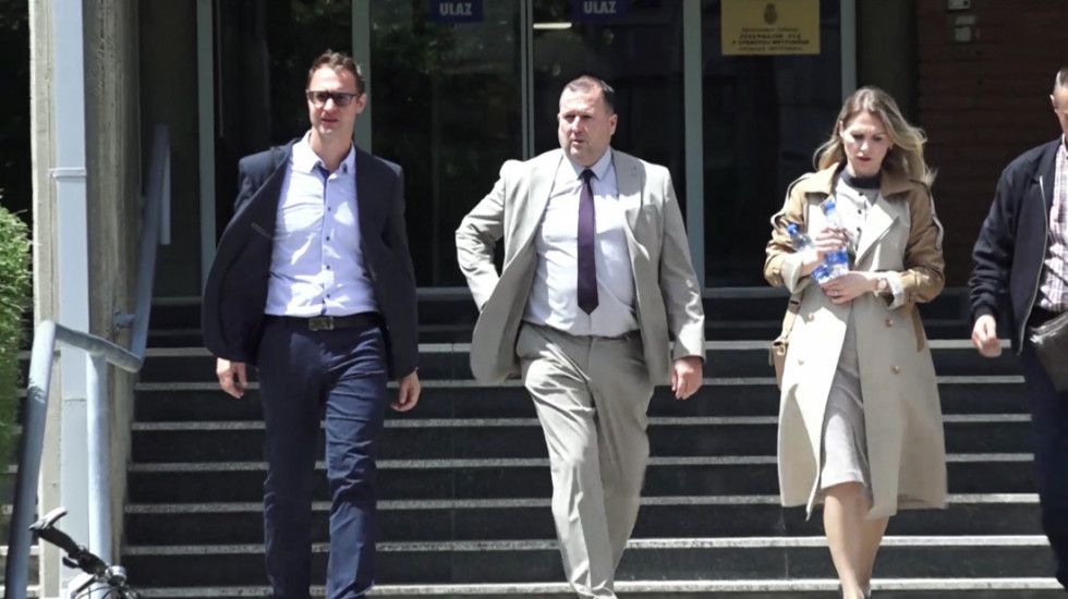 (VIDEO) Doktor iz Rume, optužen za akušersko nasilje, negirao krivicu: Žalio se na uslove u bolnici i odnos babica