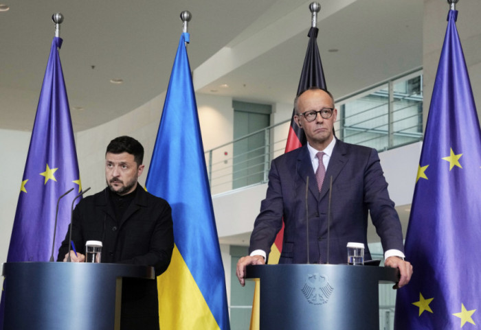 Zelenski nakon sastanka sa Mercom: Nemačka će finansirati proizvodnju oružja dugog dometa u Ukrajini