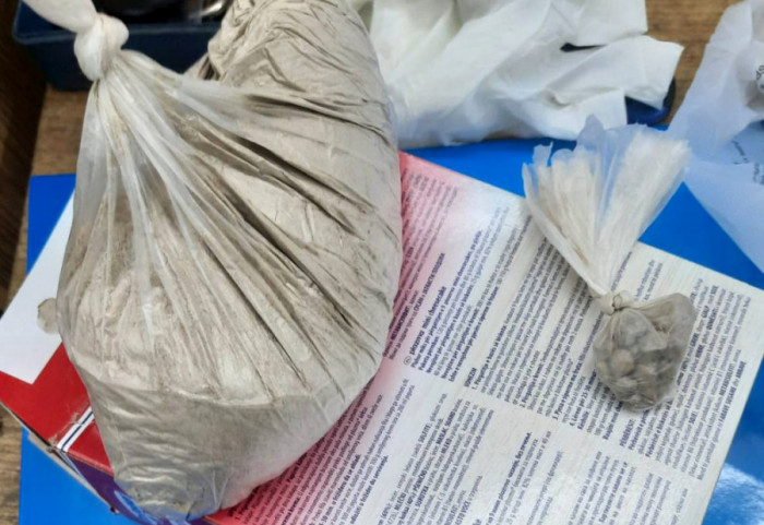 Uhapšena dvojica pod sumnjom da su na KiM nabavljali heroin i prodavali ga u Srbiji i Mađarskoj