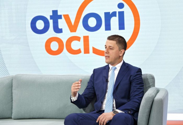 (VIDEO) Sekretar u ministarstvu finansija: Inflacija ima opadajući trend, politička kriza ugrožava kreditni rejting