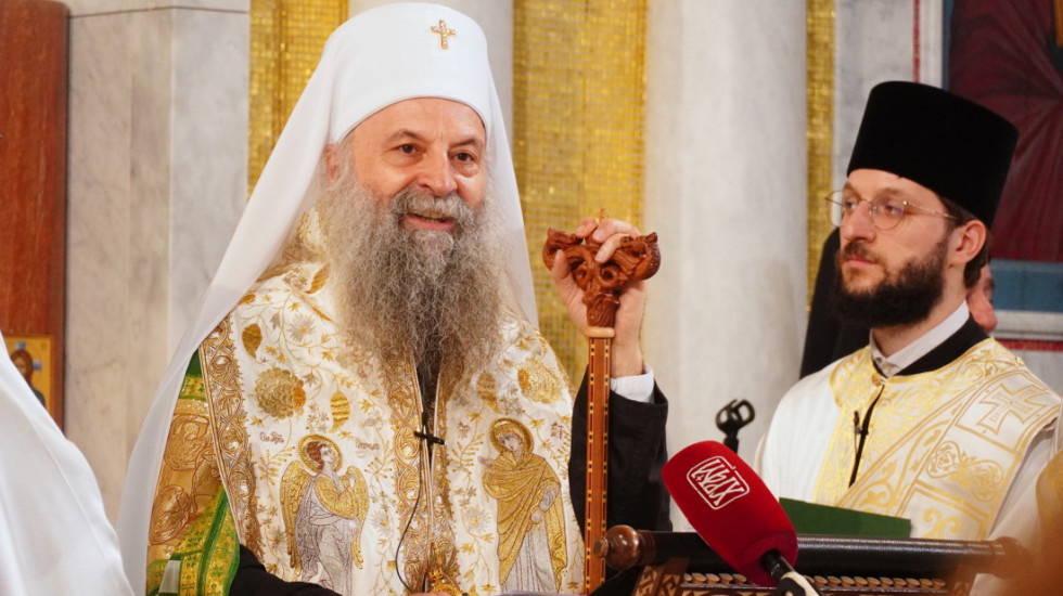 Ispraćene mošti Svetog Save posle liturgije koju je služio patrijarh Porfirije