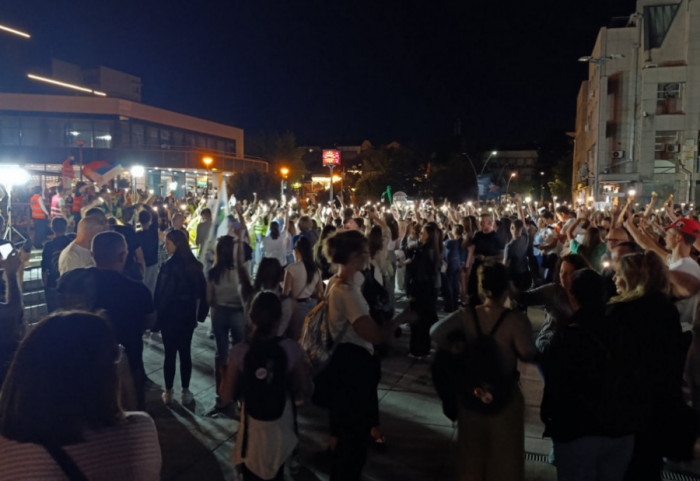 (FOTO/VIDEO) Održan protest u Šapcu, studenti pozvali na skup 10. juna u Lazarevcu