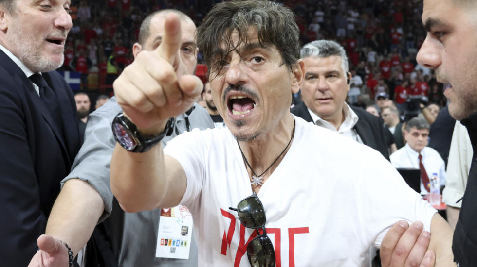 Vlasniku Panatinaikosa zabranjeno da deset meseci prisustvuje svim sportskim utakmicama u Grčkoj