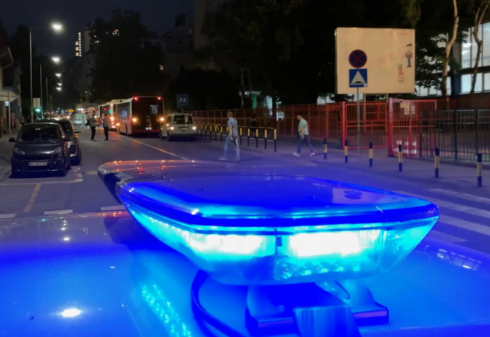 Uhapšen tinejdžer iz Apatina: Pucao na muškarca koji mu duguje novac i pretio mu