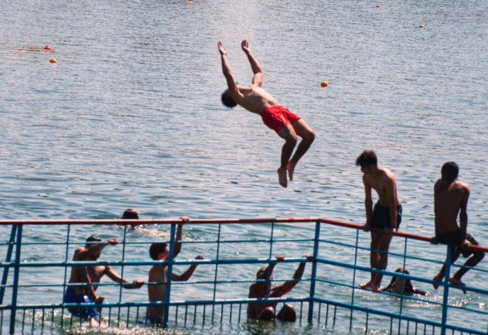 Počinje kupališna sezona na Adi Ciganliji, temperatura vode 22 stepena