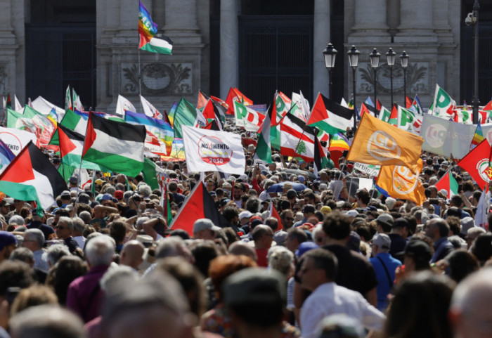 "Ministar Salvini je sramota Italije": Hiljade ljudi u Rimu na protestu protiv rata u Pojasu Gaze
