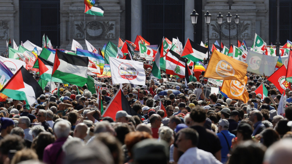 "Ministar Salvini je sramota Italije": Hiljade ljudi u Rimu na protestu protiv rata u Pojasu Gaze