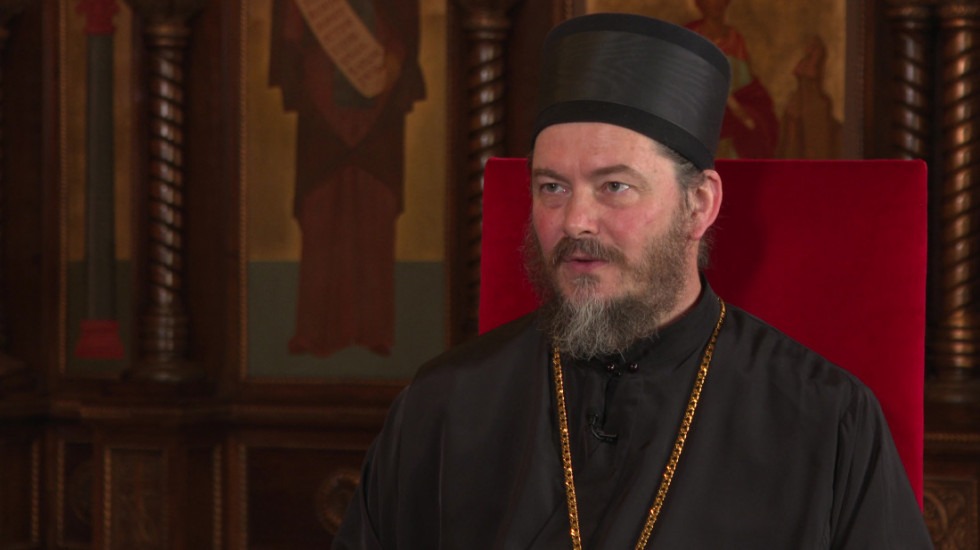 (VIDEO) Vladika Dositej: Nemiri nas prate kroz istoriju, jedinstvo srpskog naroda jedini način našeg opstanka
