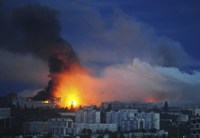 "Najmoćniji napad od početka rata": Više od 60 ranjenih u bombardovanju Harkova, među njima beba