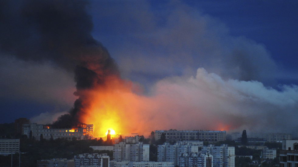 "Najmoćniji napad od početka rata": Više od 60 ranjenih u bombardovanju Harkova, među njima beba