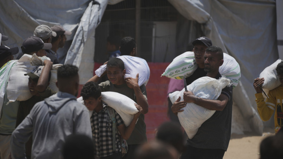 Humanitarna fondacija ponovo radi: Podeljeno 17.000 paketa hrane, na tri lokacije u Rafi i centralnoj Gazi