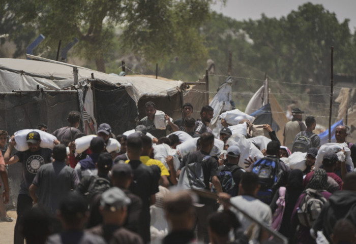 Ubijeno 14 Palestinaca na punktovima za dodelu pomoći u Gazi